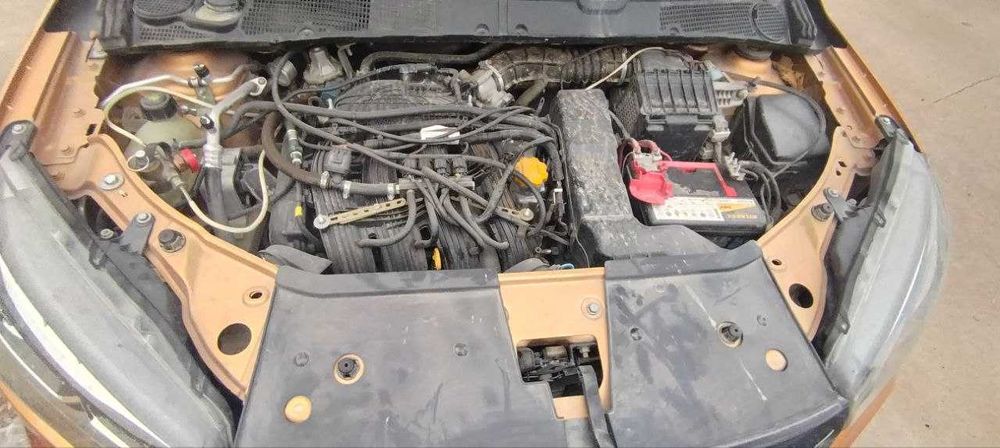 LADA XRAY sotiladi srochna