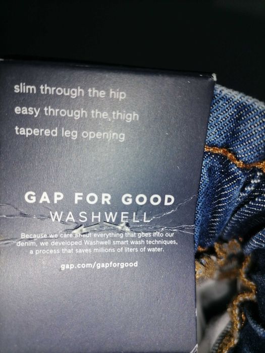 Детски дънки Gap нови с етикет 5г.