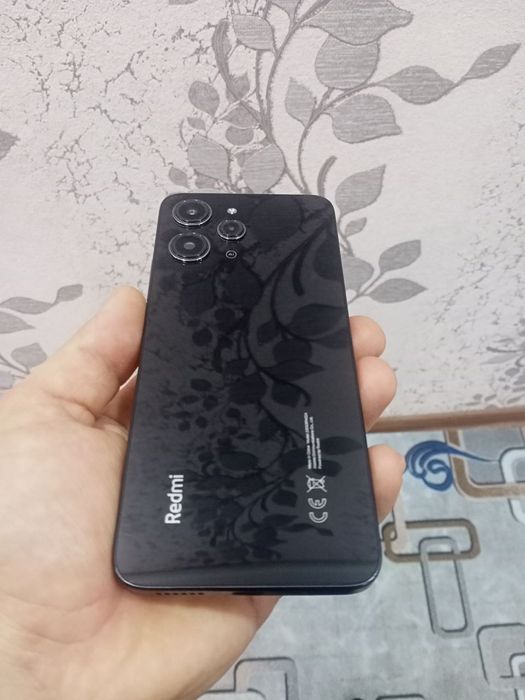 Redmi 12 8:8 256гб