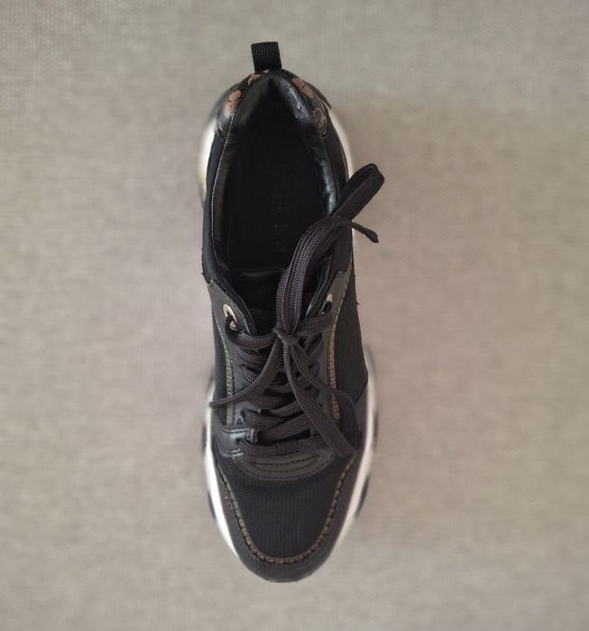 Оригинални маратонки Guess