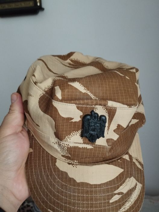 Capele combat desert și camuflaj padure