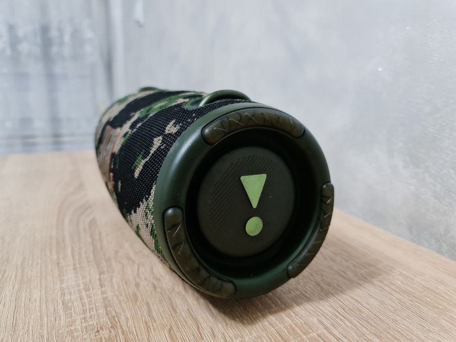 Продавам оригинална колонка  JBL xtreme 3