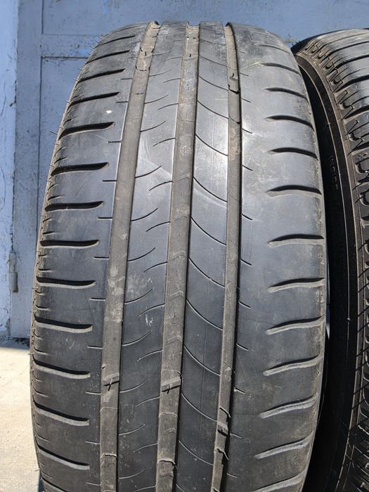 2 броя летни гуми 205/60/16 Michelin DOT 0415 5 mm