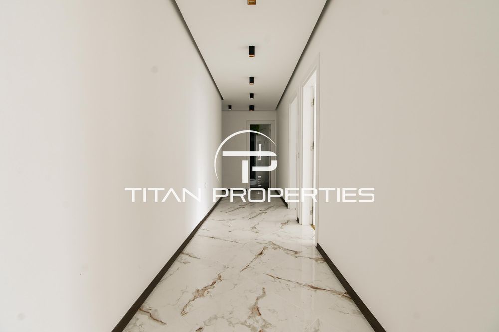 Тристаен за продажба в м-т Гърдова глава