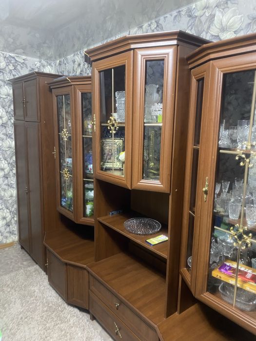 Продам стенку для гостинной