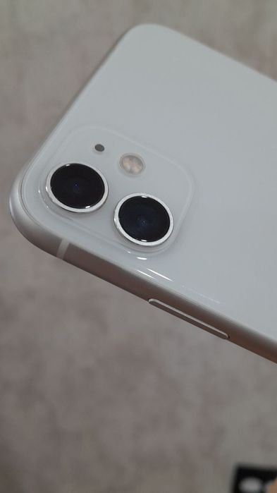 Iphone 11 белый 128 гб