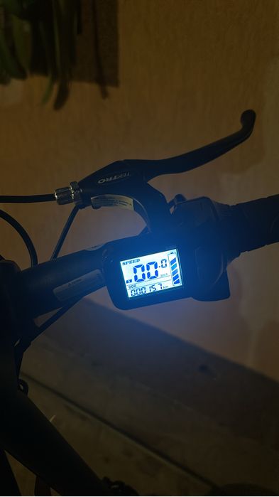 Vand trotineta electrica B12 ROAM 8TEV