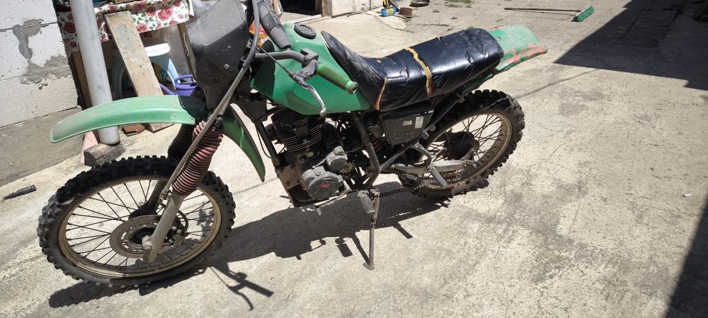 Vând Cross 150cc