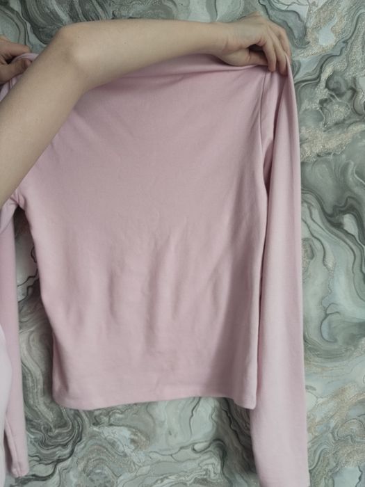 Продаётся лонгслив размер XL