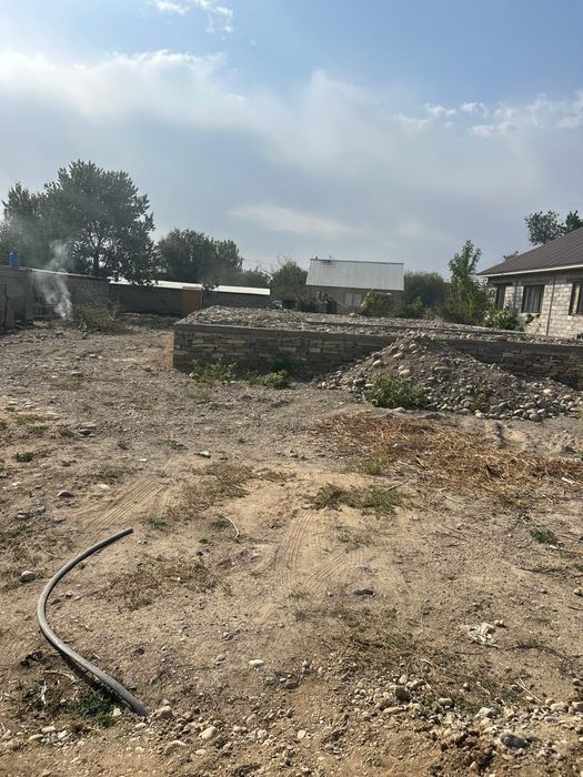 Продам участок с фундаментом