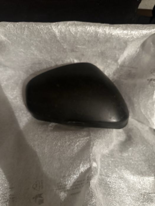 Капак дясно огледало алфа ромео 159