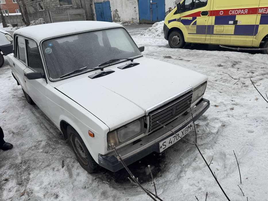 ВАЗ 2107.