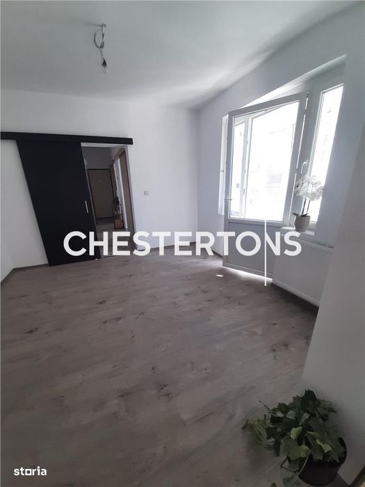 bd Unirii posta Vitan apartament superfinisat in vila renovata la et 1