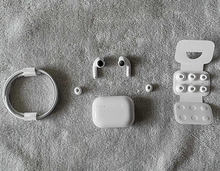 Apple AirPods Pro 2nd Gen Оригинални! Lightning