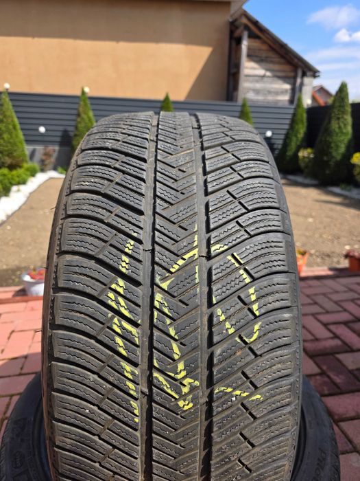 Anvelope 255/40/20  295/35/20