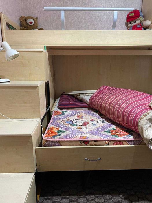 Продается встроенная мебель