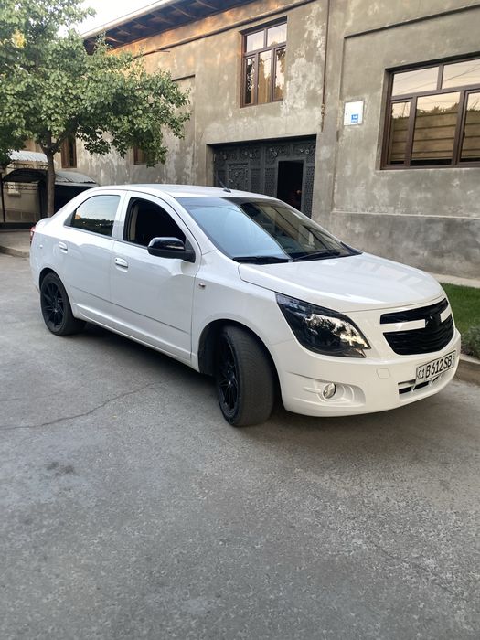 Chevrolet Cobalt 1 pazitsa