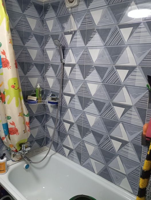 Продам 3 комн квартиру