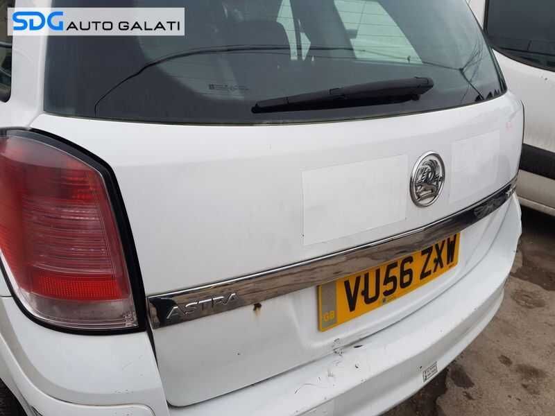 Hayon Haion Portbagaj cu Luneta Dezechipat cu DEFECT Opel Astra H Caravan Break Combi 2004 - 2010 Cod Culoare Y474