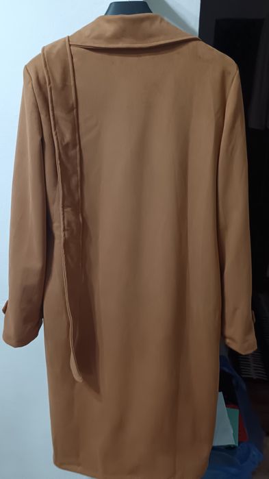 Пальто и плащь новые