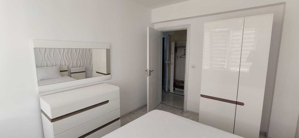 Дава се под наем Тристаен апартамент в Пловдив, Център - 90 кв.м за 341.7 € - Снимка #3