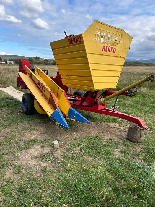 Vând culegatoare berko