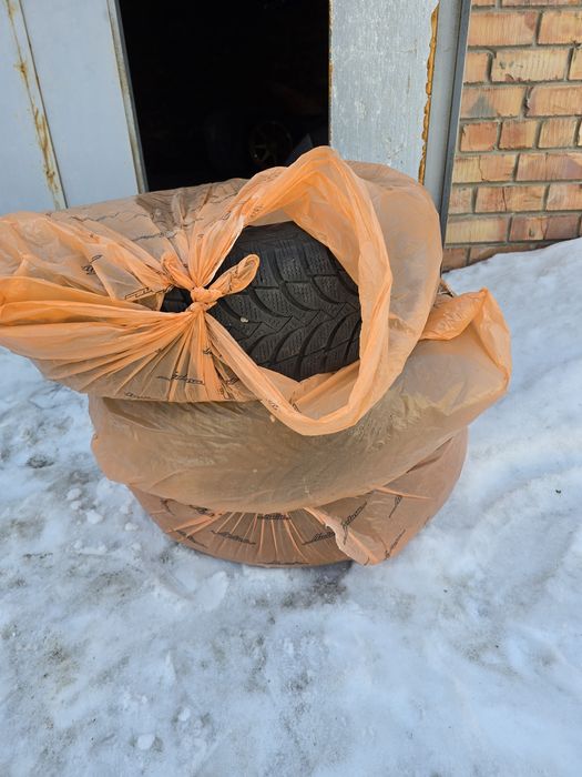 Резина  всесезонка  4 шт