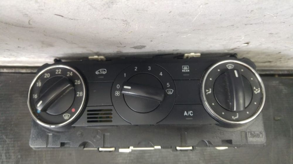 Panou comanda ac mercedes a-class w169 a1699000900