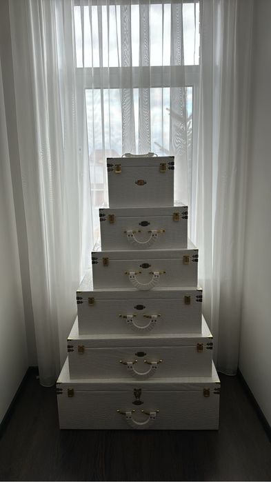 Продам свадебные сундуки недорого