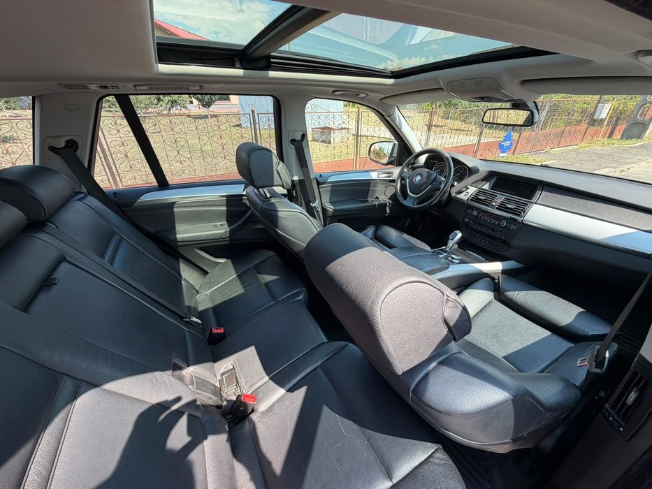 Bmw x5 - 3.0d / M57 - 7 locuri + carlig remorcare