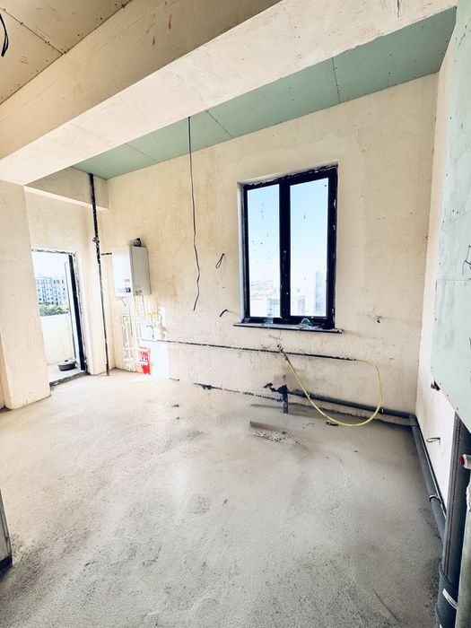 Продается 4 комнатная квартира. Мирзо Улугбекский район. Экобазар.