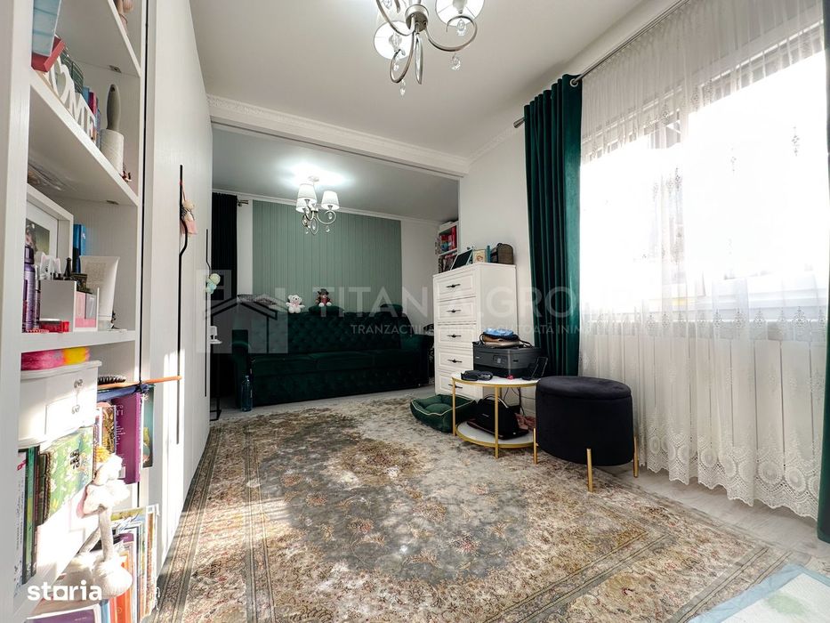 Vilă în Sinaia pe Calea Prahovei, pretabil APARTHOTEL / PENSIUNE