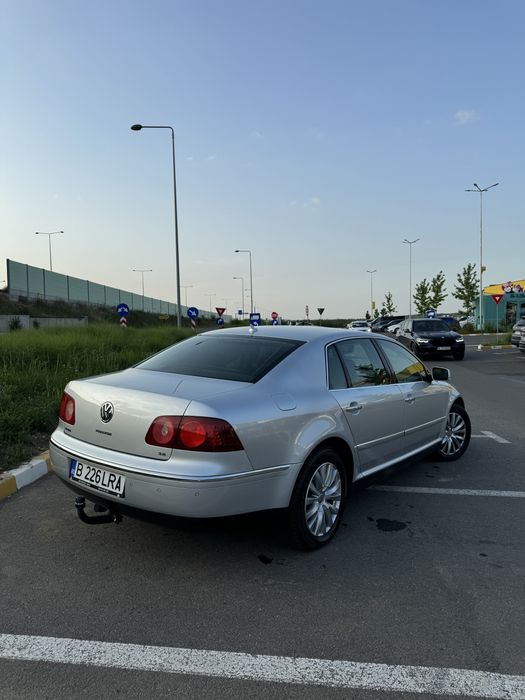 Volkswagen Phaeton euro 5 Long (4 locuri)