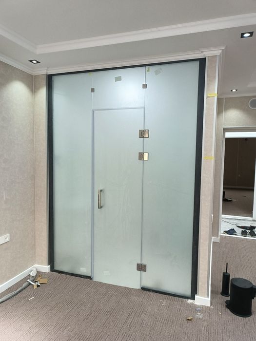 Стекло зеркала ромбик оргстекло на печать и душкабина стекло 10 мм