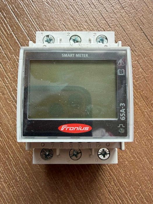 Fronius Symo 10.0-3-M 10 kW trifazat + Smart Meter – 2022