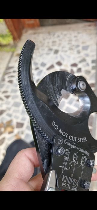 Ножица за кабели Knipex