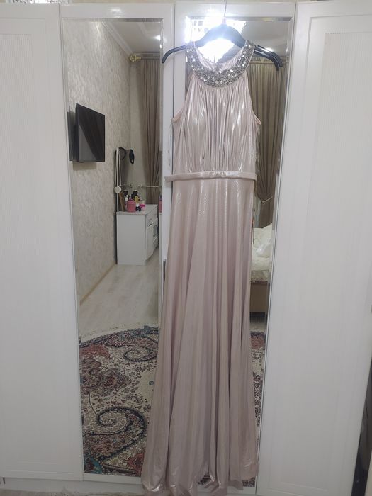 Вечерние платье. Новое.