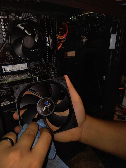 Reparații,  mentenanță și consultanță calculator/laptop/console