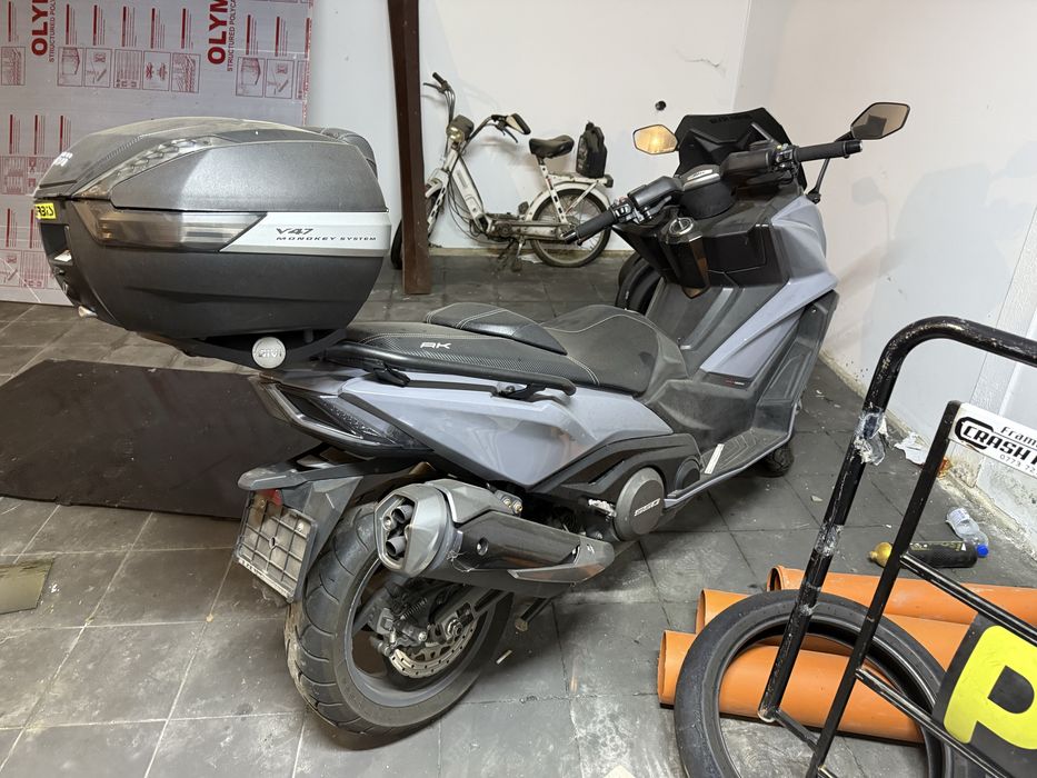 Vand Kymco AK 550