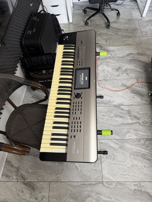 korg krome - Instrumente muzicale | OLX.ro