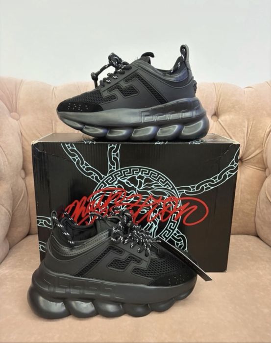 Versace chain reaction