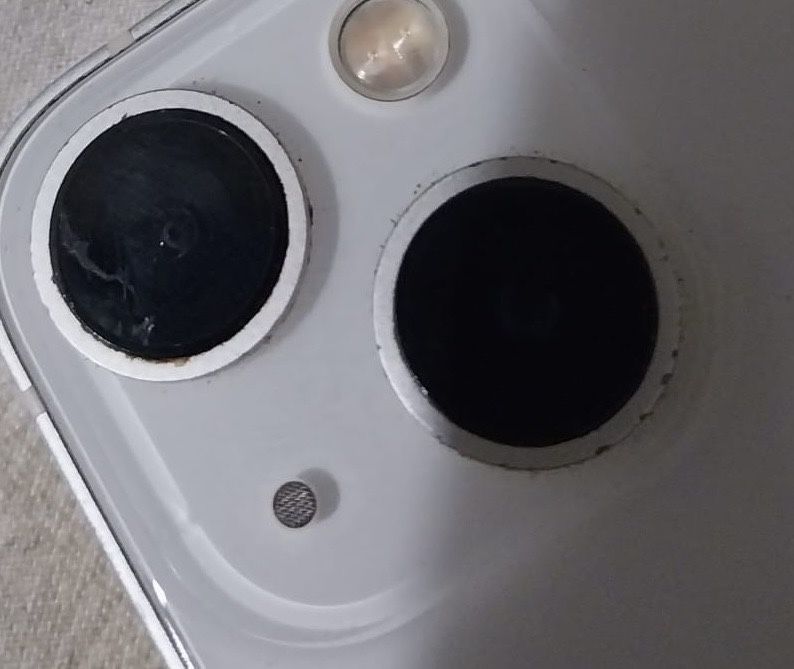 Vând sau schimb Iphone 13 mini