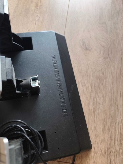 Fanatec CSL Elite + Trustmaster педали