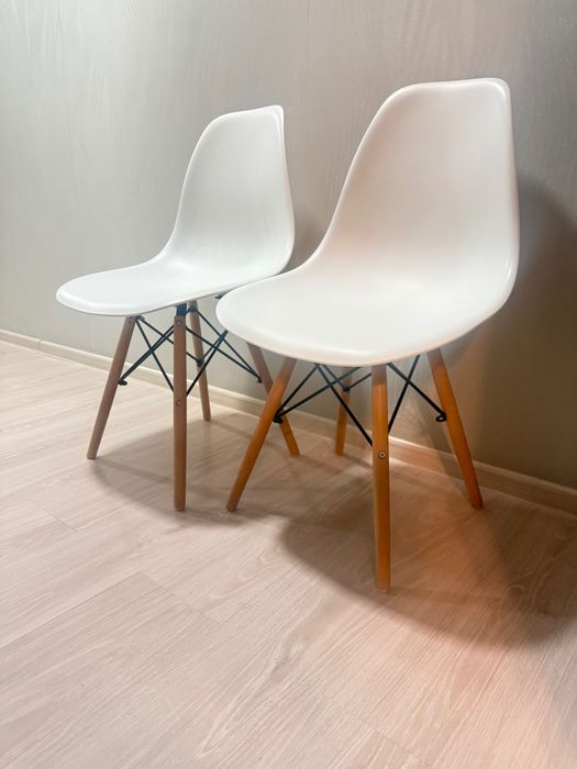 Стулья белые 2шт IKEA