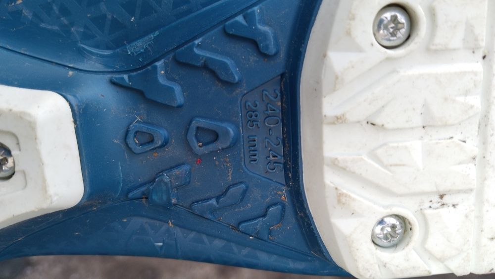 Скиорски обувки  ,Техника, запазени, и