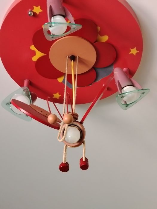 Люстра в детскую