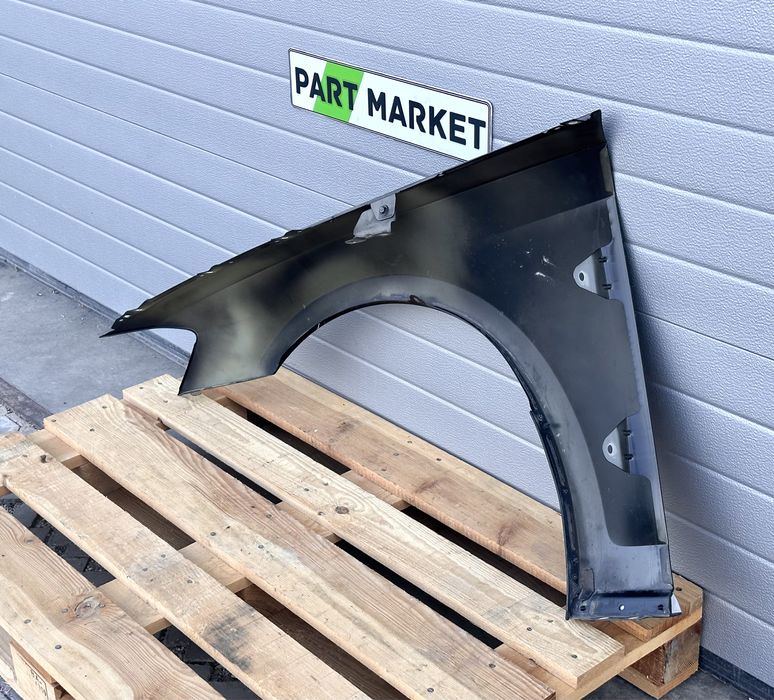 Десен калник AUDI A8 D5