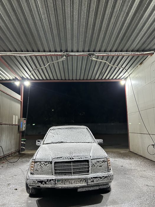 Мерседес w124 e200