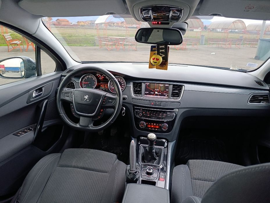 Peugeot 508 -2011 - 1.6hdi euro 5-navigatie mare-senzori parcare