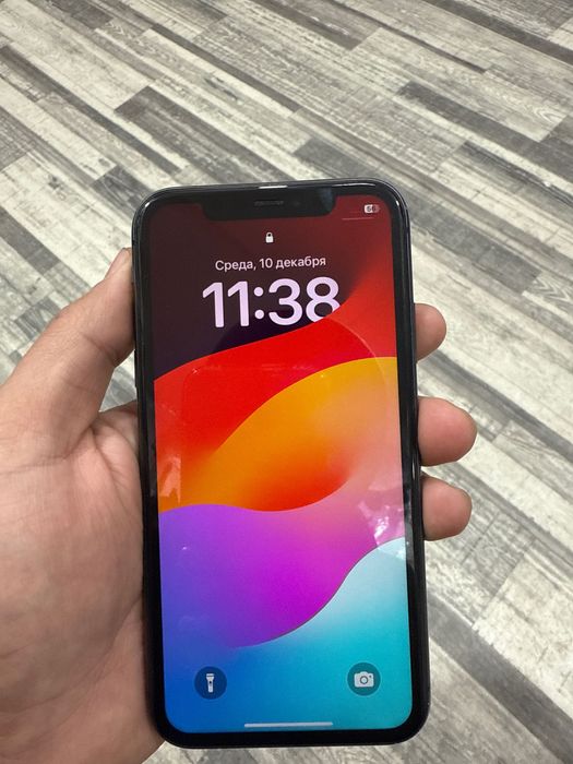 Iphone 11 . Emkos 128